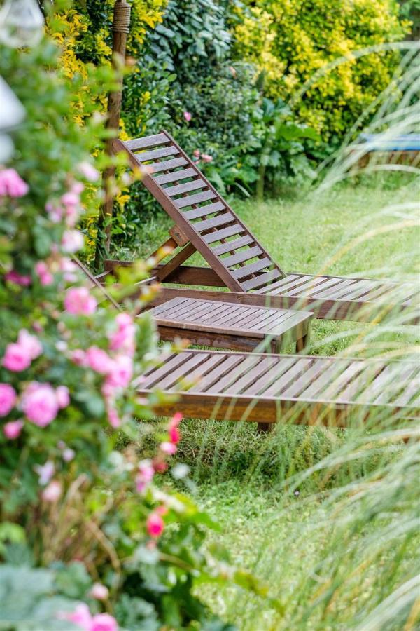Les Suites D'Alienor, Suite Jasmin ペサック エクステリア 写真