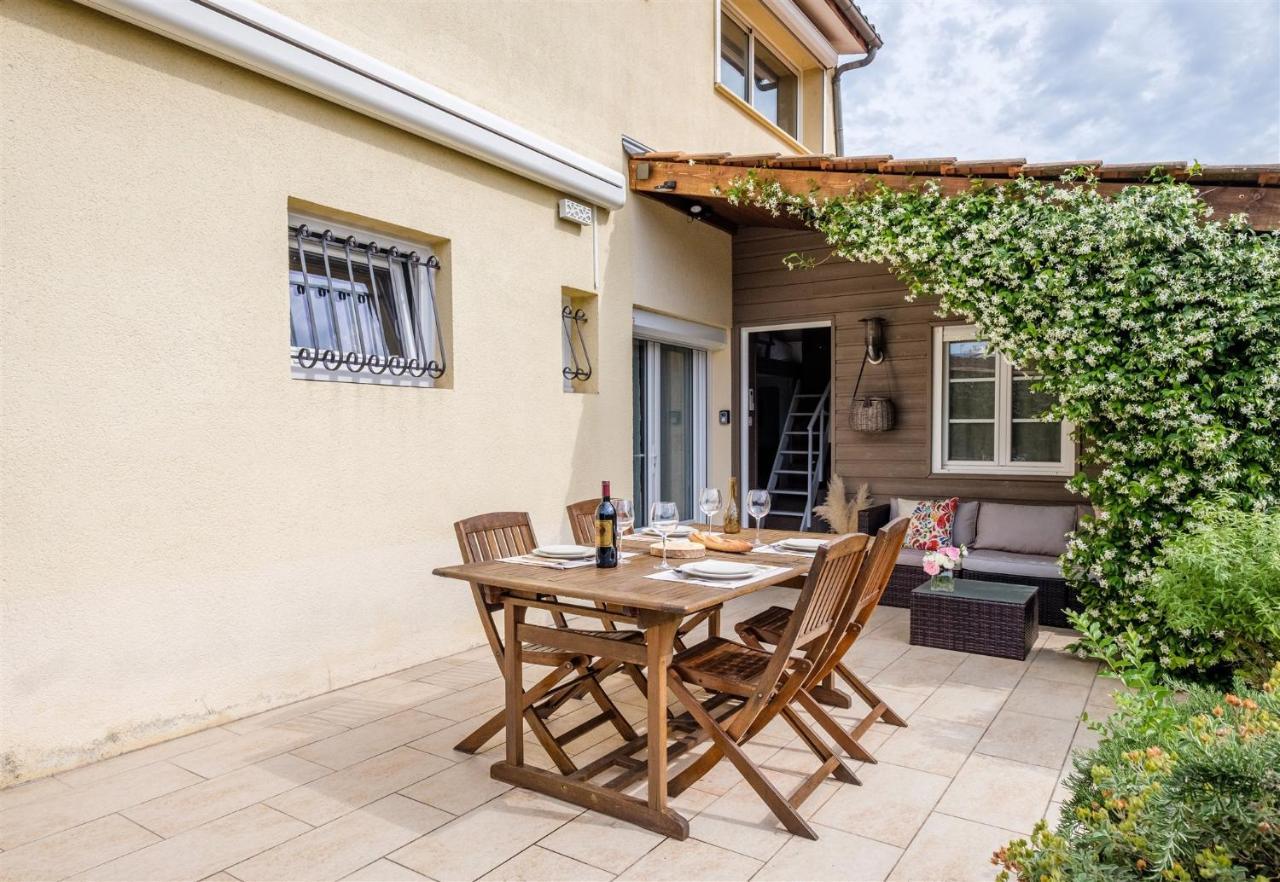 Les Suites D'Alienor, Suite Jasmin ペサック エクステリア 写真