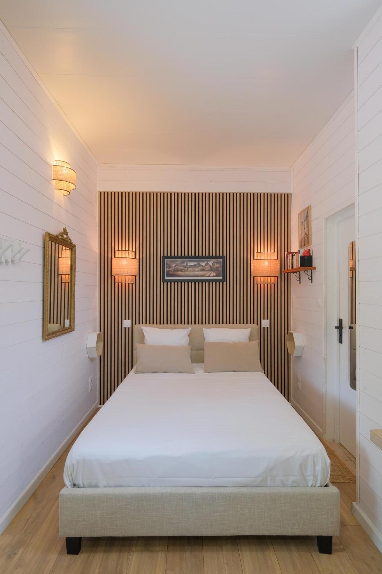Les Suites D'Alienor, Suite Jasmin ペサック エクステリア 写真
