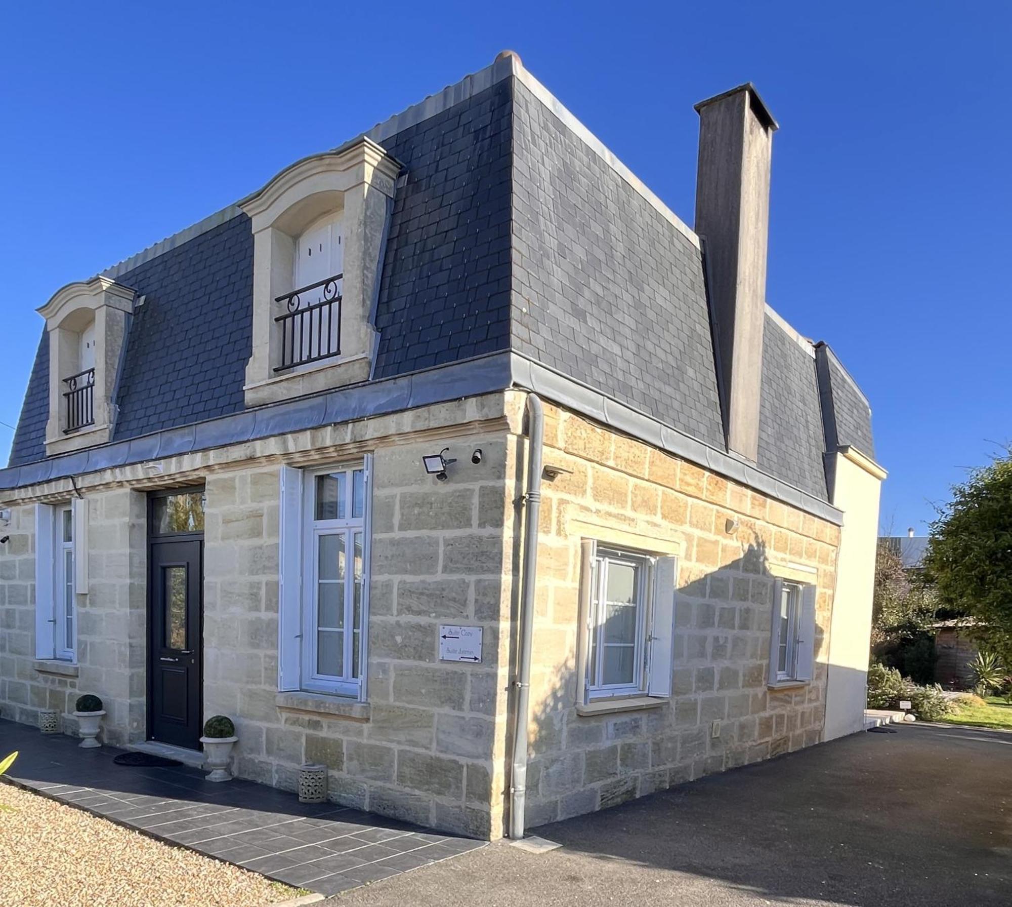 Les Suites D'Alienor, Suite Jasmin ペサック エクステリア 写真